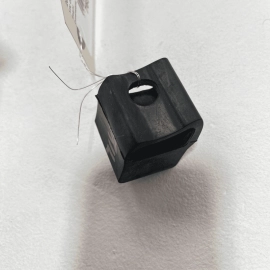 2021 JEEP GRAND CHEROKEE TAILGATE LIFTGATE BUMPER BUFFER STOP STOPPER OEM