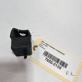 2021 JEEP GRAND CHEROKEE TAILGATE LIFTGATE BUMPER BUFFER STOP STOPPER OEM