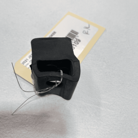 2021 JEEP GRAND CHEROKEE TAILGATE LIFTGATE BUMPER BUFFER STOP STOPPER OEM