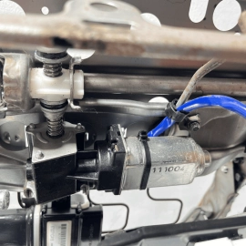 Front Right / Passenger Side Seat Lower Track Frame INFINITI FX35 2010-2012