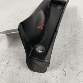 2016-2019 FORD EXPLORER REAR RIGHT PASSENGER SIDE TAILLIGHT RUBBER PAD OEM