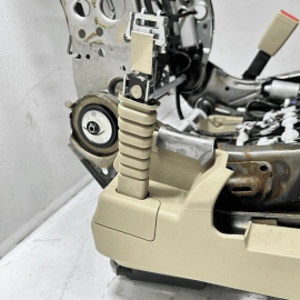 2017 - 2018 ACURA MDX FRONT RIGHT PASSENGER SIDE SEAT TRACK ADJUST FRAME OE 2017 - 2018 ACURA MDX FRONT RIGHT PASSENGER SIDE SEAT TRACK ADJUST FRAME OE