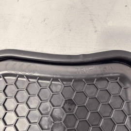 AUDI A6 Quattro 2012-2018 S6 FRONT LEFT DRIVER SIDE DOOR ACCESS COVER PANEL