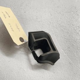 2007-2012 Mercedes X164 GL 450 550 Series Windshield Grommet 164-998-00-01 