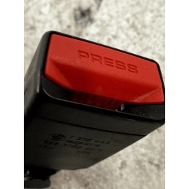 REAR RIGHT MIDDLE LOVER SEAT BELT 2014-2019 BMW 3 320 328 340 F30 F36 Gran 