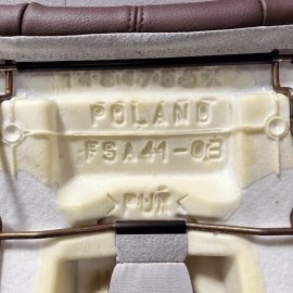 2018 - 2019 AUDI Q7 REAR 3RD ROW SEAT LOWER CUSHION BOTTOM BENCH OEM 2018 - 2019 AUDI Q7 REAR 3RD ROW SEAT LOWER CUSHION BOTTOM BENCH OEM