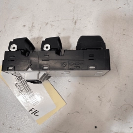 2018-2020 Kia Rio Drivers Side Left Master Window Switch OEM
