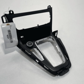 2015 Ford Focus Control Selector Shifter Lever Cover & Power Port Socket  O