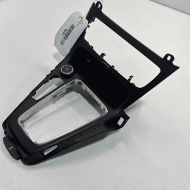 2015 Ford Focus Control Selector Shifter Lever Cover & Power Port Socket  O