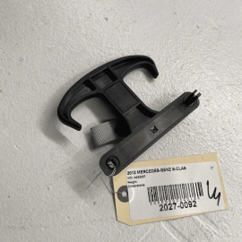 07-17 Mercedes S550 S600 W221 Rear Trunk Cargo Compartment Tie Down Hook OE