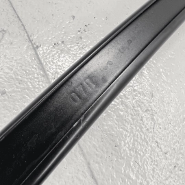 2016 - 2018 HONDA PILOT REAR RIGHT PASSENGER DOOR WINDOW GLASS SASH CHANNEL