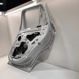 2016 - 2022 BMW X1 F48 REAR RIGHT PASSENGER SIDE DOOR SHELL PANEL OEM *A83*