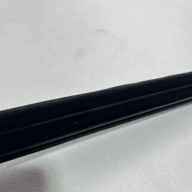 HONDA ACCORD 18-21 FRONT PASSENGER DOOR WINDOW INNER BELT WEATHERSTRIP SEAL