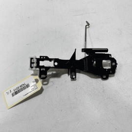 18-23 TOYOTA CAMRY FRONT LEFT DRIVER SIDE DOOR EXTERIOR HANDLE BASE BRACKET
