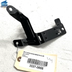 07-13 Mercedes S550 CL550 Engine Coolant Lines Support Bracket 221-504-12-4