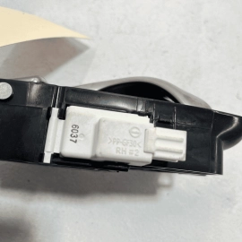 Front Right Passenger Side Interior Door Handle Infiniti Q50 2017-2020 OEM