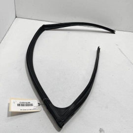 2014-20 INFINITI Q50 FRONT PASSENGER SIDE DOOR WINDOW GLASS SASH RUN CHANNE