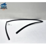 18-23 TOYOTA CAMRY FRONT LEFT DRIVER SIDE DOOR WINDOW GLASS RUN CHANNEL OEM