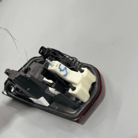 =DAMAGE= REAR LEFT DRIVER SIDE INNER TAILLIGHT LAMP 2014-2019 BMW 340 XI F3