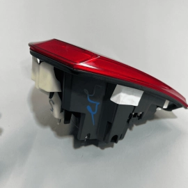 =DAMAGE= REAR LEFT DRIVER SIDE INNER TAILLIGHT LAMP 2014-2019 BMW 340 XI F3