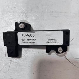 2013-2020 FORD FUSION TRUNK KEYLESS ENTRY ANTENNA CONTROL MODULE OEM