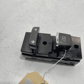 2014-20 INFINITI Q50 FRONT PASSENGER SIDE DOOR WINDOW LOCK UNLOCK SWITCH OE
