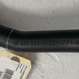 2007-2013 Mercedes S550 CL550 Front Windshield Water Drain Pipe Tube Hose O