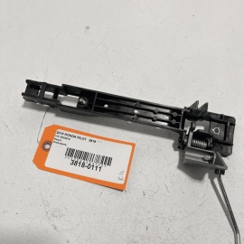 16-21 HONDA PILOT REAR DRIVER SIDE DOOR EXTERIOR HANDLE BASE MOUNT BRACKET 