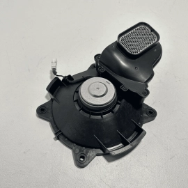 HONDA PILOT 2016-2018 REAR SUBWOOFER SUB WOOFER SPEAKER BASS BOX OEM