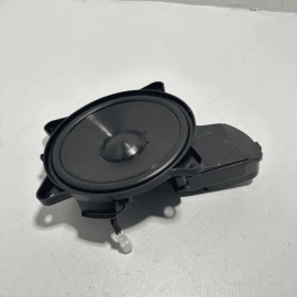 HONDA PILOT 2016-2018 REAR SUBWOOFER SUB WOOFER SPEAKER BASS BOX OEM