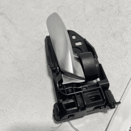 ACURA TLX 2015-2020 FRONT OR REAR RIGHT PASSENGER SIDE DOOR INTERIOR HANDLE