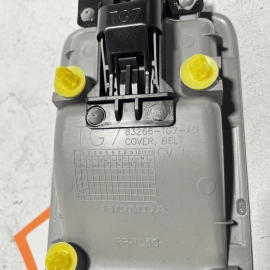 2016-17-18-2021 HONDA PILOT SECOND ROW CENTER SEATBELT ROOF COVER TRIM REAR