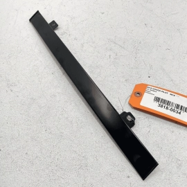 2016-2018 HONDA PILOT REAR PASSENGER SIDE DOOR WINDOW PILLAR MOLDING GARNIS