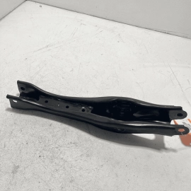 2016-2021 HONDA PILOT REAR RIGHT LOCATING STRUT MOUNT LOWER CONTROL ARM OEM