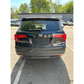 Front Left Radiator Cooling Fan Motor Assembly Honda Pilot 2016-2021 OEM