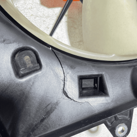 Front Left Radiator Cooling Fan Motor Assembly Honda Pilot 2016-2021 OEM