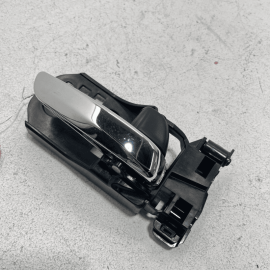 2016 - 2021 HONDA PILOT REAR RIGHT PASSENGER SIDE INTERIOR DOOR HANDLE OEM