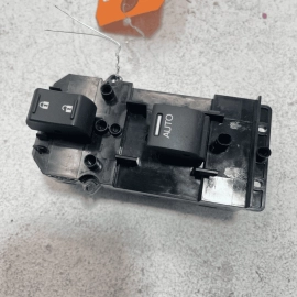 2016-21 HONDA PILOT FRONT PASSENGER SIDE DOOR LOCK & WINDOW CONTROL SWITCH 