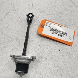2016 - 2021 HONDA PILOT FRONT RIGHT PASSENGER DOOR CHECK STRAP STOP STOPPER