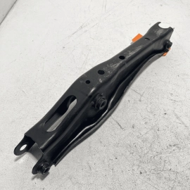 2016-2021 HONDA PILOT REAR LEFT LOCATING STRUT MOUNT LOWER CONTROL ARM OEM