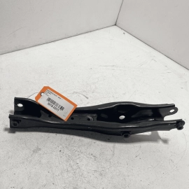 2016-2021 HONDA PILOT REAR LEFT LOCATING STRUT MOUNT LOWER CONTROL ARM OEM