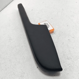 HONDA PILOT 2016 - 2021 REAR RIGHT PASSENGER SIDE DOOR PANEL ARMREST TRIM O HONDA PILOT 2016 - 2021 REAR RIGHT PASSENGER SIDE DOOR PANEL ARMREST TRIM O