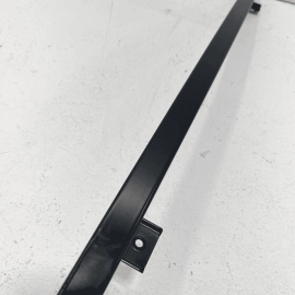 2016 - 2018 HONDA PILOT REAR PASSENGER SIDE DOOR WINDOW GLASS SASH CHANNEL 