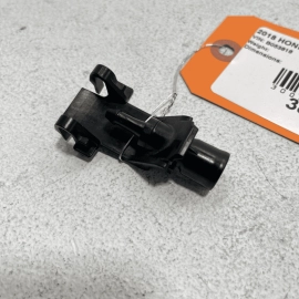 2016-21 HONDA PILOT WINDSHIELD RIGHT OR LEFT WIPER WASHER NOZZLE SPRAYER OE