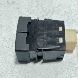 2016-2021 HONDA PILOT POWER LIFTGATE & FUEL DOOR LID RELEASE SWITCH BUTTON 