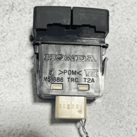 2016-2021 HONDA PILOT POWER LIFTGATE & FUEL DOOR LID RELEASE SWITCH BUTTON 