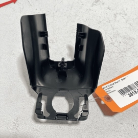 2016-2021 HONDA PILOT FRONT LEFT DRIVER SIDE SEAT INNER TRACK RAIL COVER OE 2016-2021 HONDA PILOT FRONT LEFT DRIVER SIDE SEAT INNER TRACK RAIL COVER OE