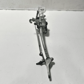 2011-2016 BMW 550I Windshield Wiper Motor with Linkage OEM