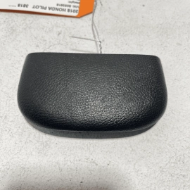 2016-2021 HONDA PILOT FRONT LEFT OR RIGHT SEAT FOOT CAP TRIM COVER OEM 1PCS 2016-2021 HONDA PILOT FRONT LEFT OR RIGHT SEAT FOOT CAP TRIM COVER OEM 1PCS