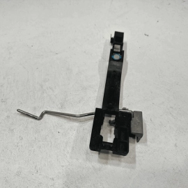 2016-2021 HONDA PILOT FRONT LEFT SIDE EXTERIOR DOOR HANDLE BASE BRACKET OEM